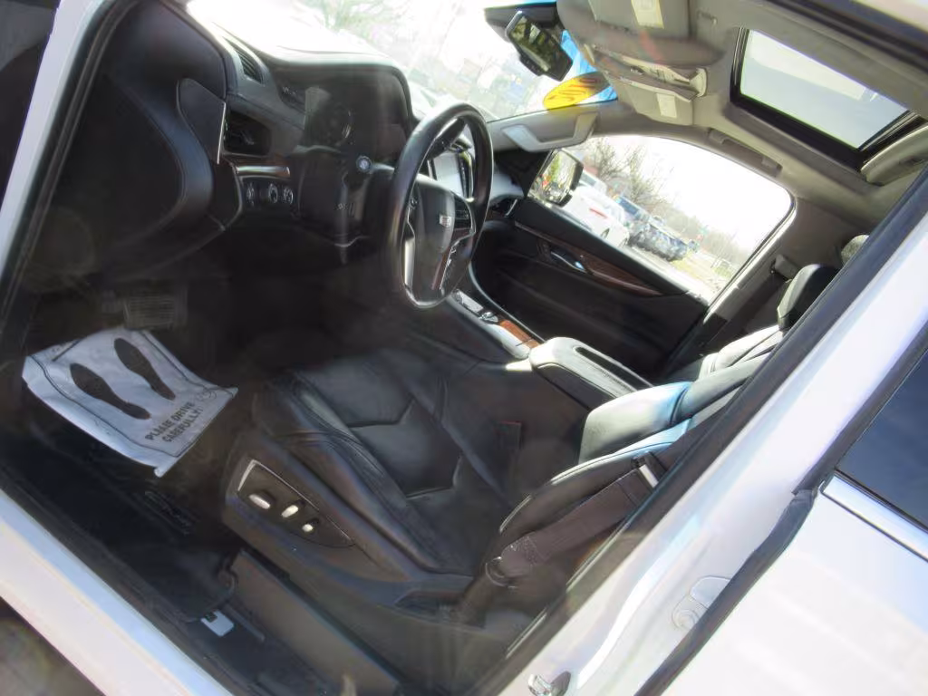 2016 Cadillac Escalade - 1GYS4HKJ1GR188884 - Image #27